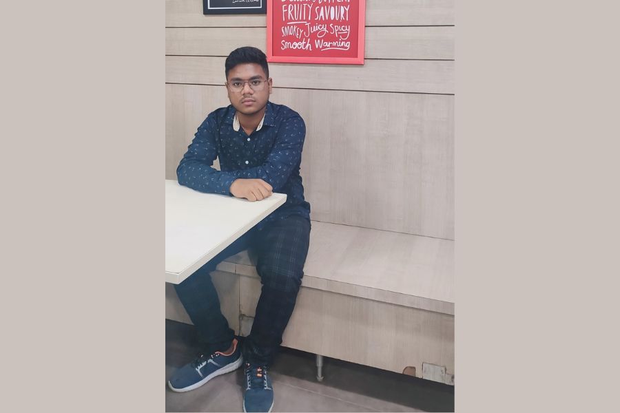 “Saurav Mandal: The 20-Year-Old Author and Founder of ‘Saurav Individual Publishing’ from Jamshedpur”